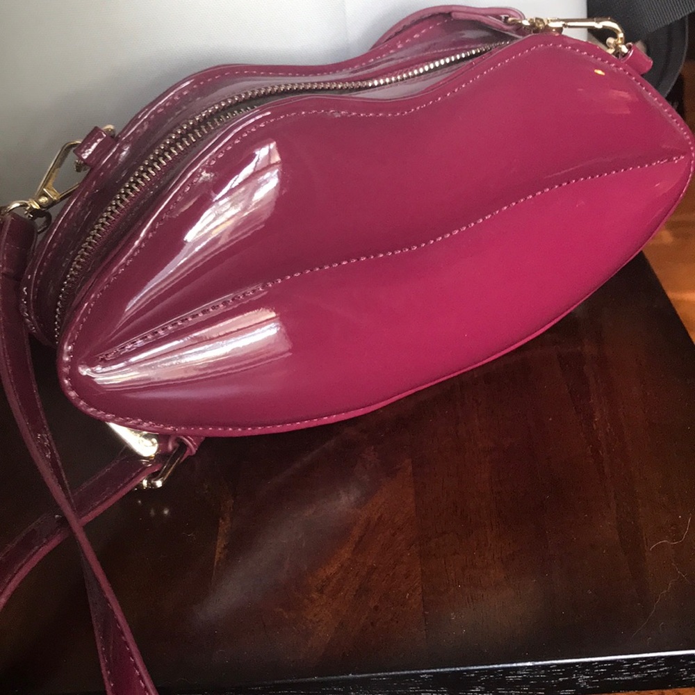 Clutch purse